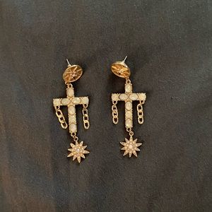 Fashion Nova Women’s Jewelry Earrings Cross